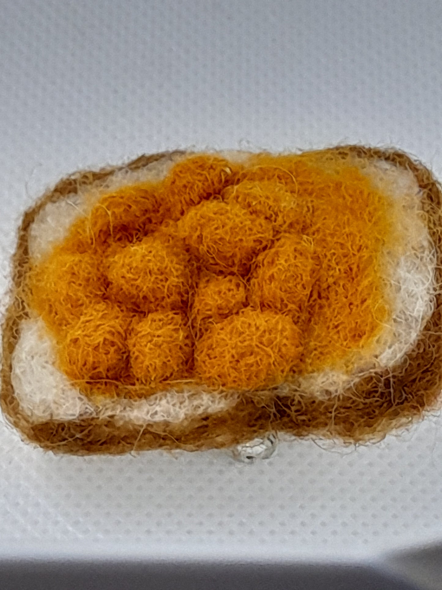 Handmade needle felted beans on toast pin/ brooch